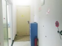 贵阳北站阳光商务主题宾馆 - 臻至精品六居室套房