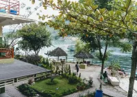 Pandu Lakeside Hotel Parapat Hotel a Parapat
