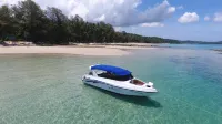 Seafar Resort