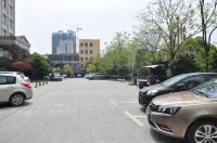 Hanting Hotel (Ji'an Jinggangshan Avenue)