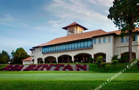 民丹島高爾夫別墅酒店