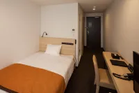 Y’s HOTEL ASAHIKAWA EKIMAE Asahikawa otelleri