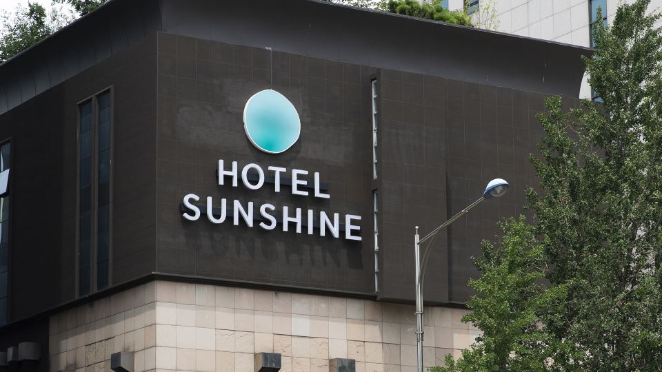 Sunshine Hotel