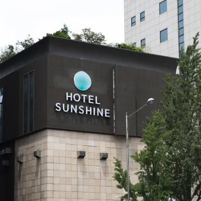 Sunshine Hotel Hotels near Sinsa-dong