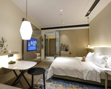 Changyang Wetland Park Hotel (Xiangyang Hanjiang Wolong Bridge) Отели рядом с достопримечательностью «Xiangyang Vocational and Technical College»