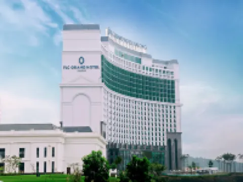 FLC Halong Bay Golf Club & Luxury Resort Hotels near Ha Long Bay