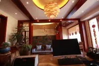 會澤月半灣輕奢民宿