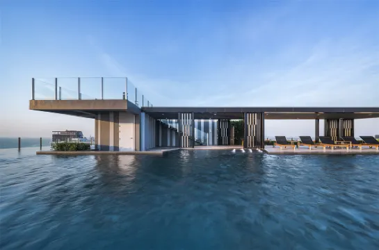 เดอะ เบส เซ็นทรัล พัทยา（The Base）