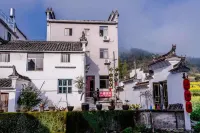 Xiaotaoyuan Inn Hotel di Qingyuan Village (East Route)