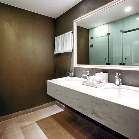 Mercure Danang French Village Bana Hills