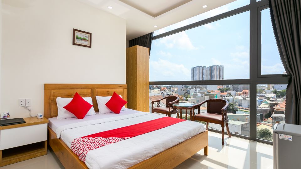 Marine Hotel & Apartment