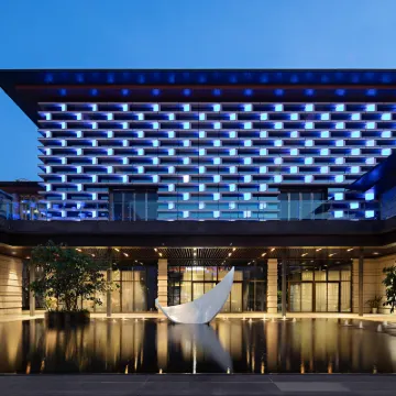 SHV Hotel 鄰近奧哲迭海灘的酒店