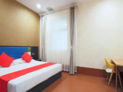 Home Inn Huaxuan Collection Hotel (Panjin Railway Station) Hotels in Panjin