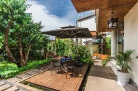 Lake Hotel Hotels in Huaning