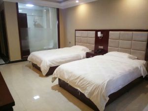 Linyi Red Apple Hot Spring Hotel