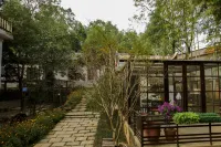 Shenglu Yangtanli Hostel