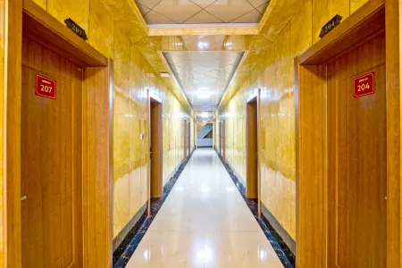 Shuifenhe Yinqiao Hotel Отели в г. Суйфэньхэ