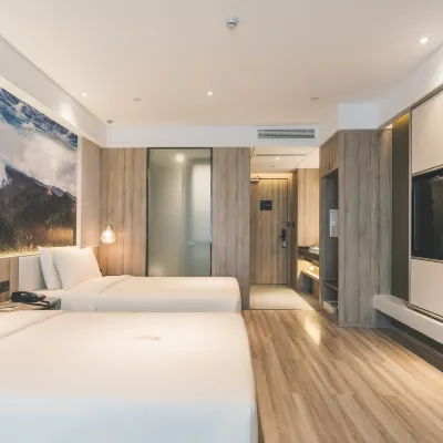 FeiDa Hotel (Guiyang Baiyun North, High-speed Railway Station) Hotels near Tashan Park