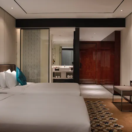 Paco Ya Hotel (Zhanjiang Guomao People's Square)