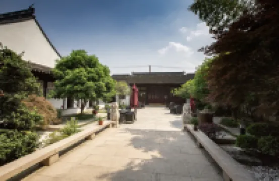 Hovle Mansion Club & Hotel Hoteles cerca de Lion Woods