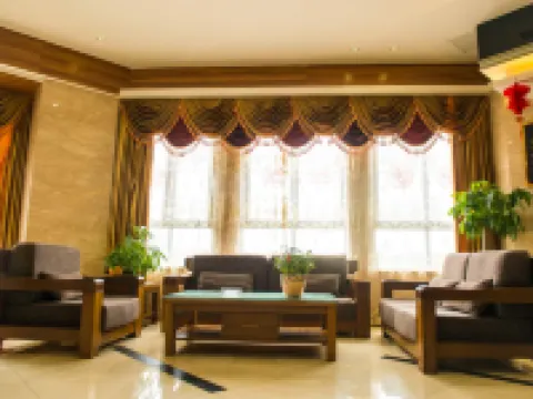 Fenghuang Huating Hostel Hotels in Guangze