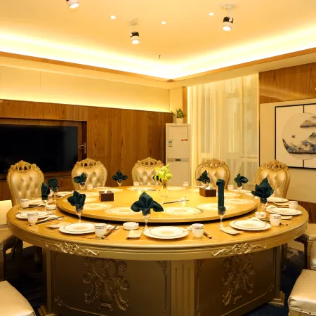 Hua Fu Hotel