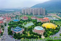 Yangjiang Hailing Island Chunnuan Huakai Apartment Hotels near Hai Ling Island