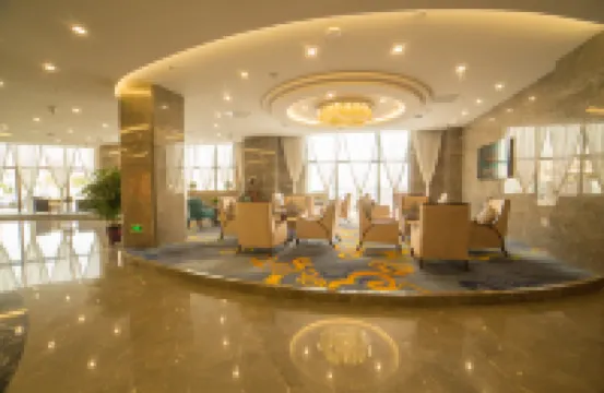 โรงแรมโบยู เอียรี