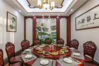 Floral Hotel·No.1 Hotel Tiny West Lake Hotels in Jianshi County