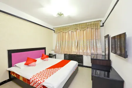 Suifen River Zhonglong Hotel Отели рядом с достопримечательностью «Suifenhe Center Square»