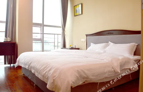 168快捷酒店（成都清泉鎮店）