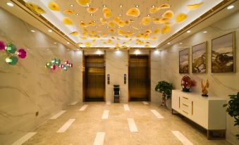 Huangjia Xiyan Hotel