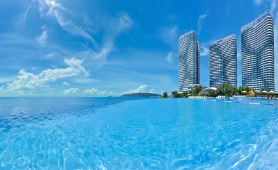 Twin Moon Bay Xianghai Hot Spring Holiday Hotel