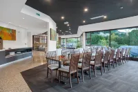 Holiday Inn QUEENSTOWN FRANKTON ROAD by IHG - breakfast