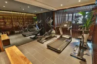 The Serene House (Zhengzhou CBD Convention & Exhibition Center Weilai North Road)
