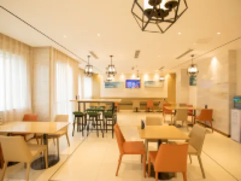 Mianzhu Huasheng Express Hotel (Lufu Shijia) Hotels in Mianzhu