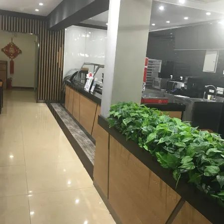 Beijing Jinyun Hotel (Yansha Embassy Area) Отели рядом с достопримечательностью «Посольство США»