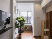 成都玺舍公寓(长顺上街分店) - 舒适中式二室二厅套房