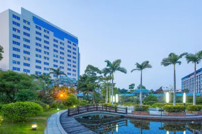 Fliport Garden Hotel Hotels near Kongzi Square