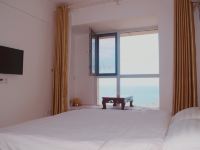 威海海湾假日公寓 - 海景大床房