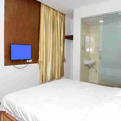 Yangon Regency Hotel Rooms