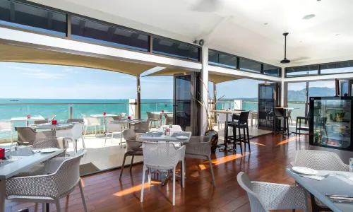 Ramada Suites by Wyndham Wailoaloa Beach Fiji