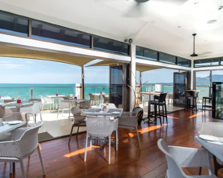 Ramada Suites by Wyndham Wailoaloa Beach Fiji Hotels in Nadi