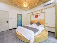 北海鲨渔湾酒店 - 微风ins阳台大床房