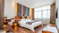 yueji Guesthouse(Baishuizhai scenic spot) Các khách sạn ở 