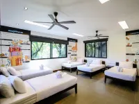 Rain Tree Khao Yai Hotel Hotels near Gran Monte Vineyard