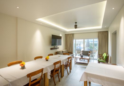 3. 코브 리조트 팔..