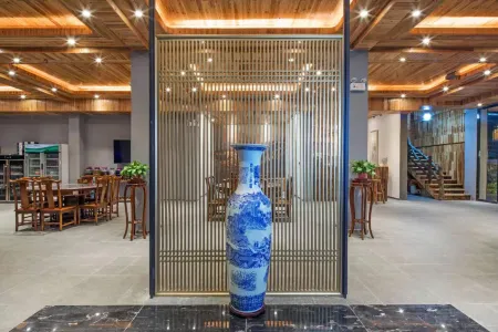 Mountain View guesthouse (Longji terrace view platform store)