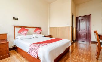 Chengdu Jinhong Hotel - Housity