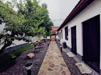 天津二三月民宿 鄰近天津市薊州區山知語露營地服務站的酒店